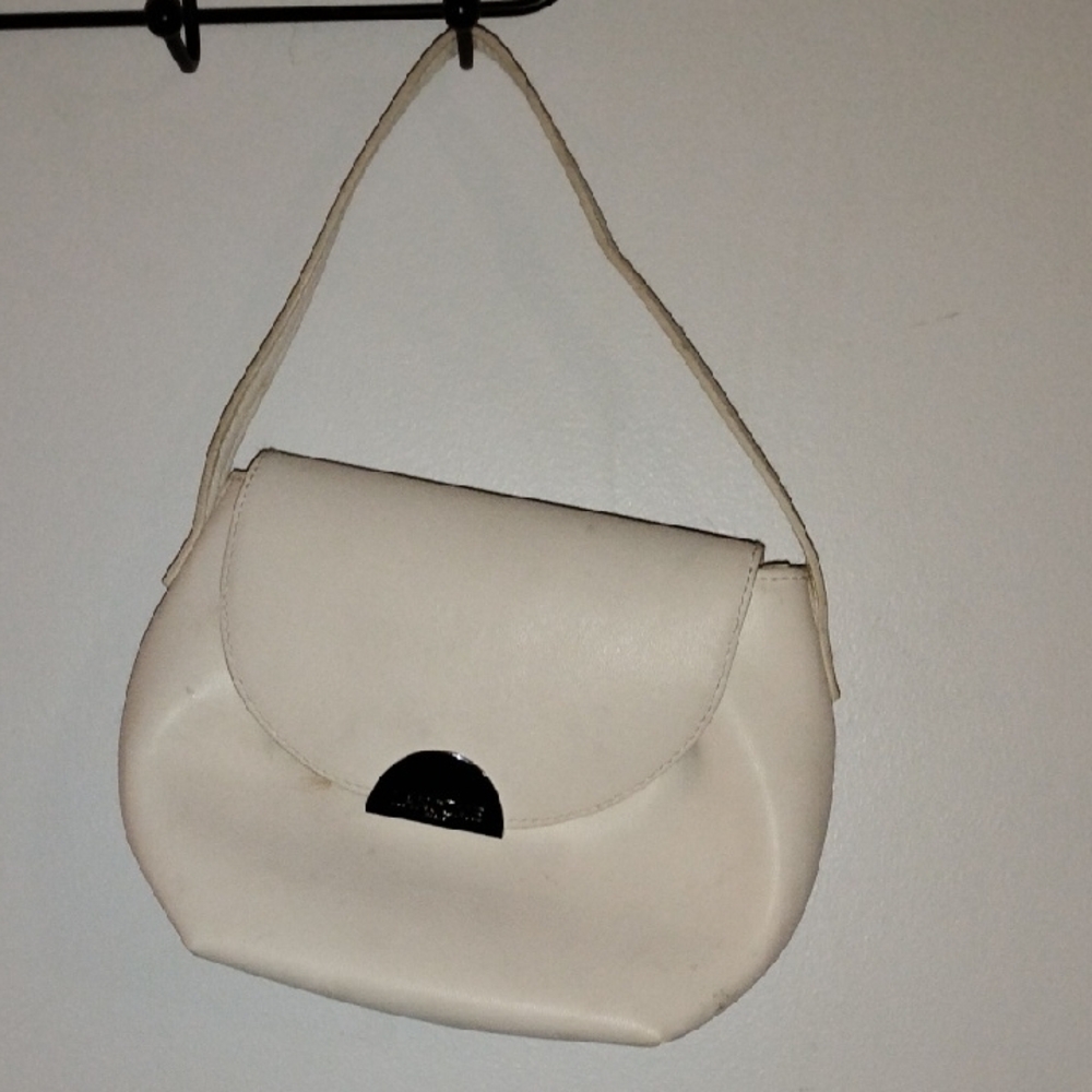 Elegant White Handbag